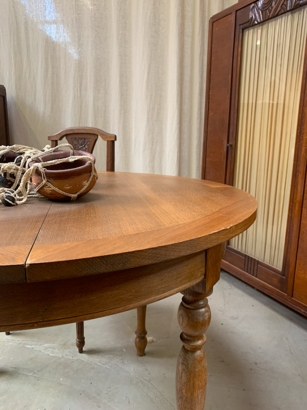 Table ronde classique